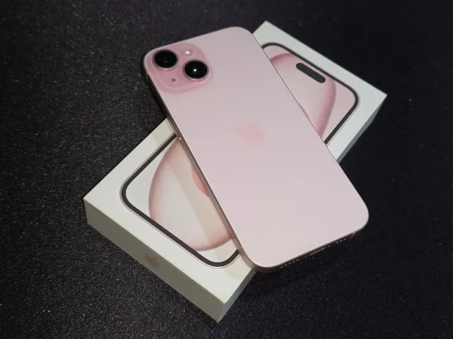 Продажа iPhone 15 128 ГБ в идеальном состоянии - Телевизоры в Казань