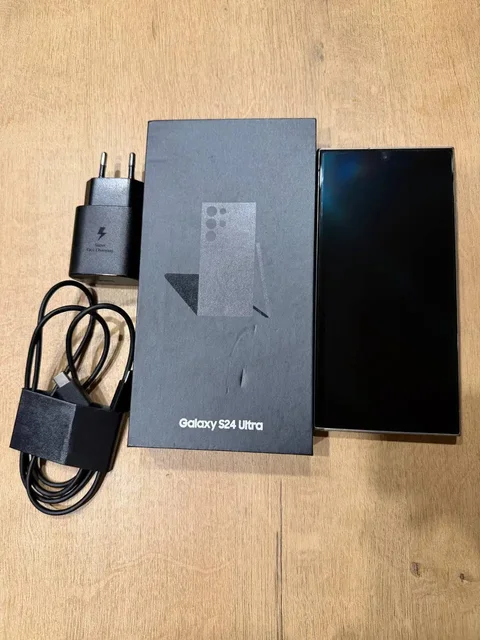 Продажа Samsung Galaxy S24 Ultra - Телевизоры в Казань