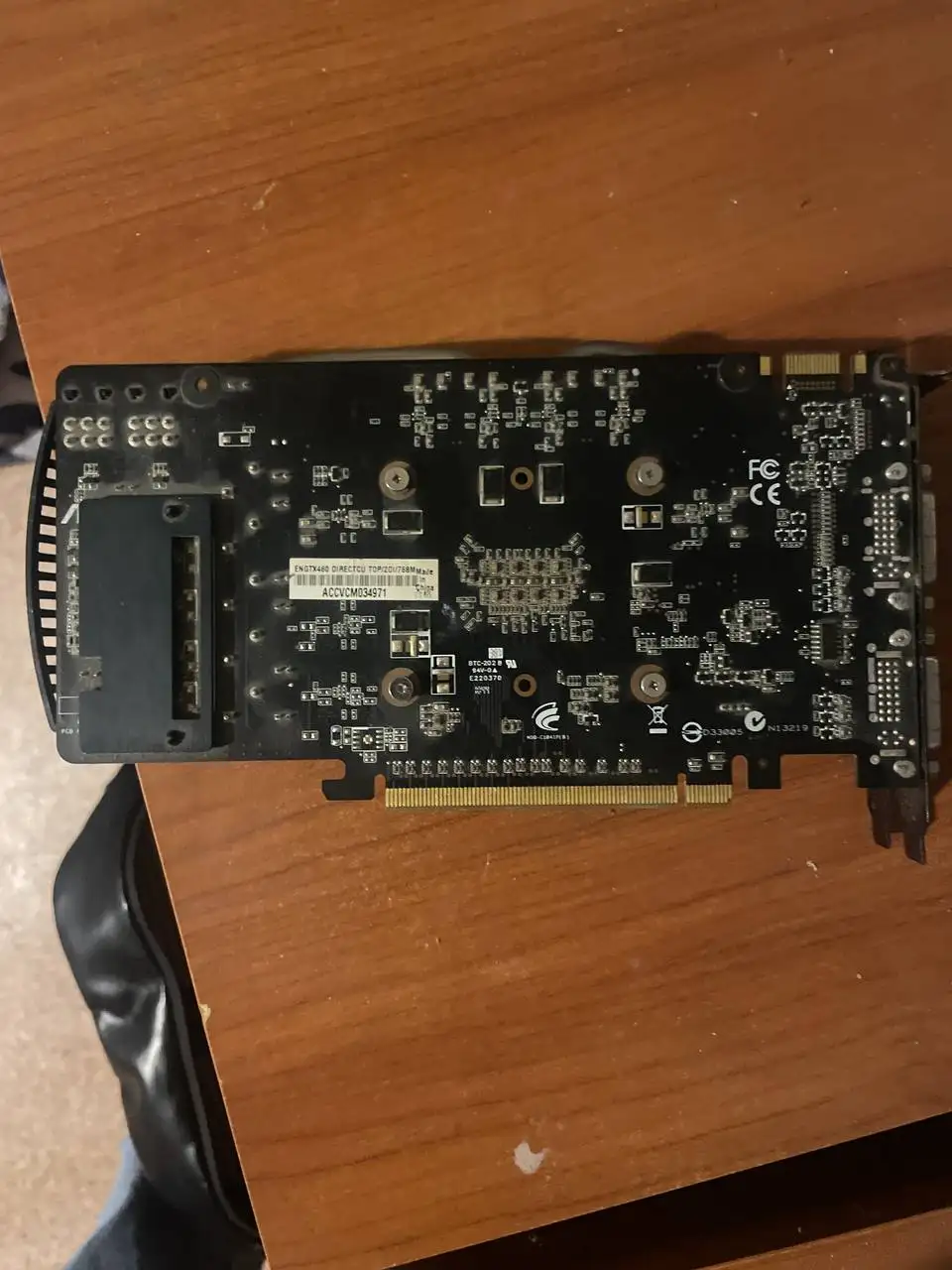 Продам видеокарту GTX 460 - Компьютерные комплектующие (Электроника) в Казань