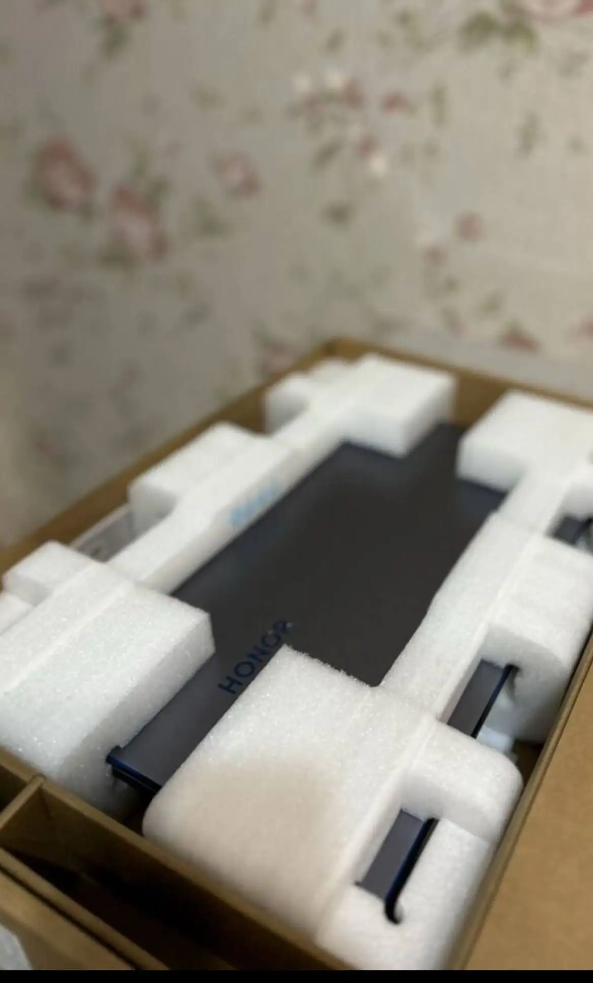 Продам ноутбук Honor MagicBook 15 - Ноутбуки (Электроника) в Казань