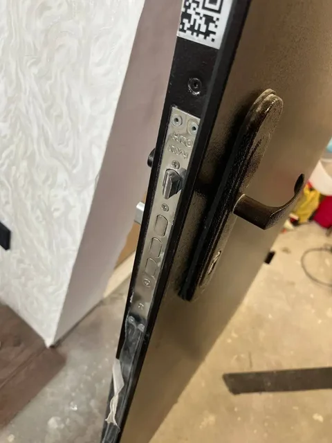 Дверь входная от застройщика - Кухонная техника в Казань