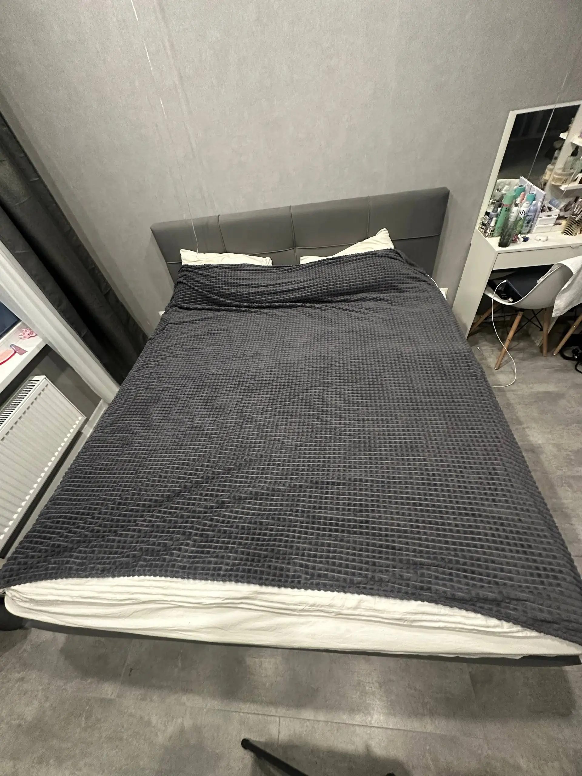 Продажа кровати с парящим эффектом и матрасом Askona - Мебель (Для дома и дачи) в Казань