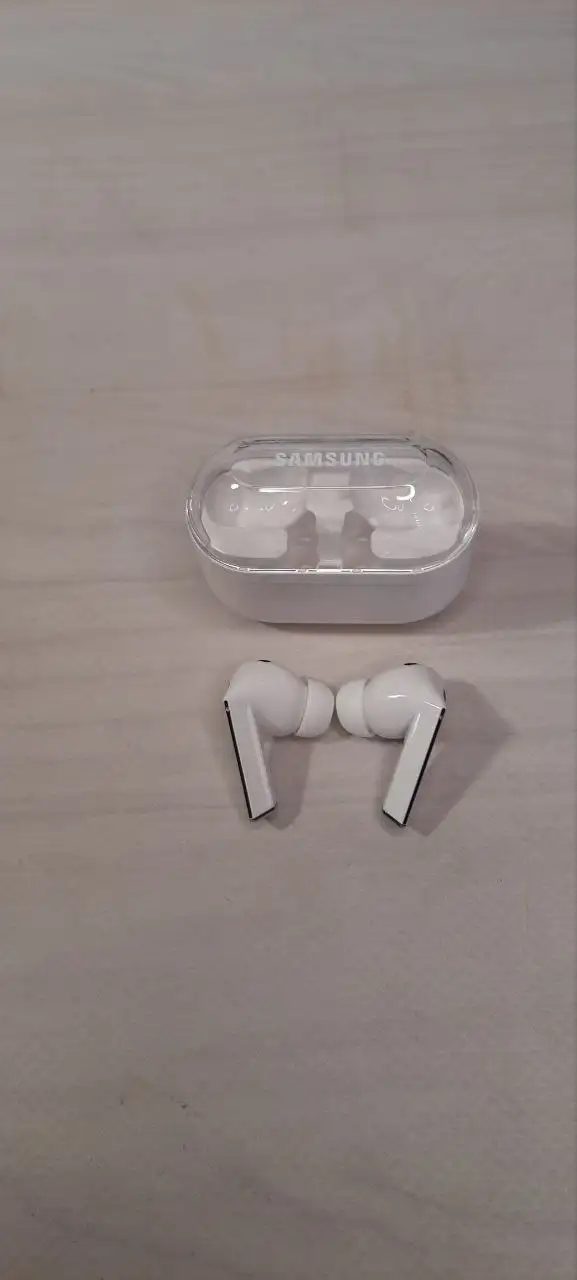 Новые наушники Samsung - Аудиотехника (Электроника) в Казань