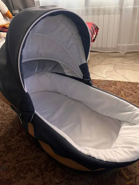 Коляска 3в1 с комплектом аксессуаров - Манежи в Казань