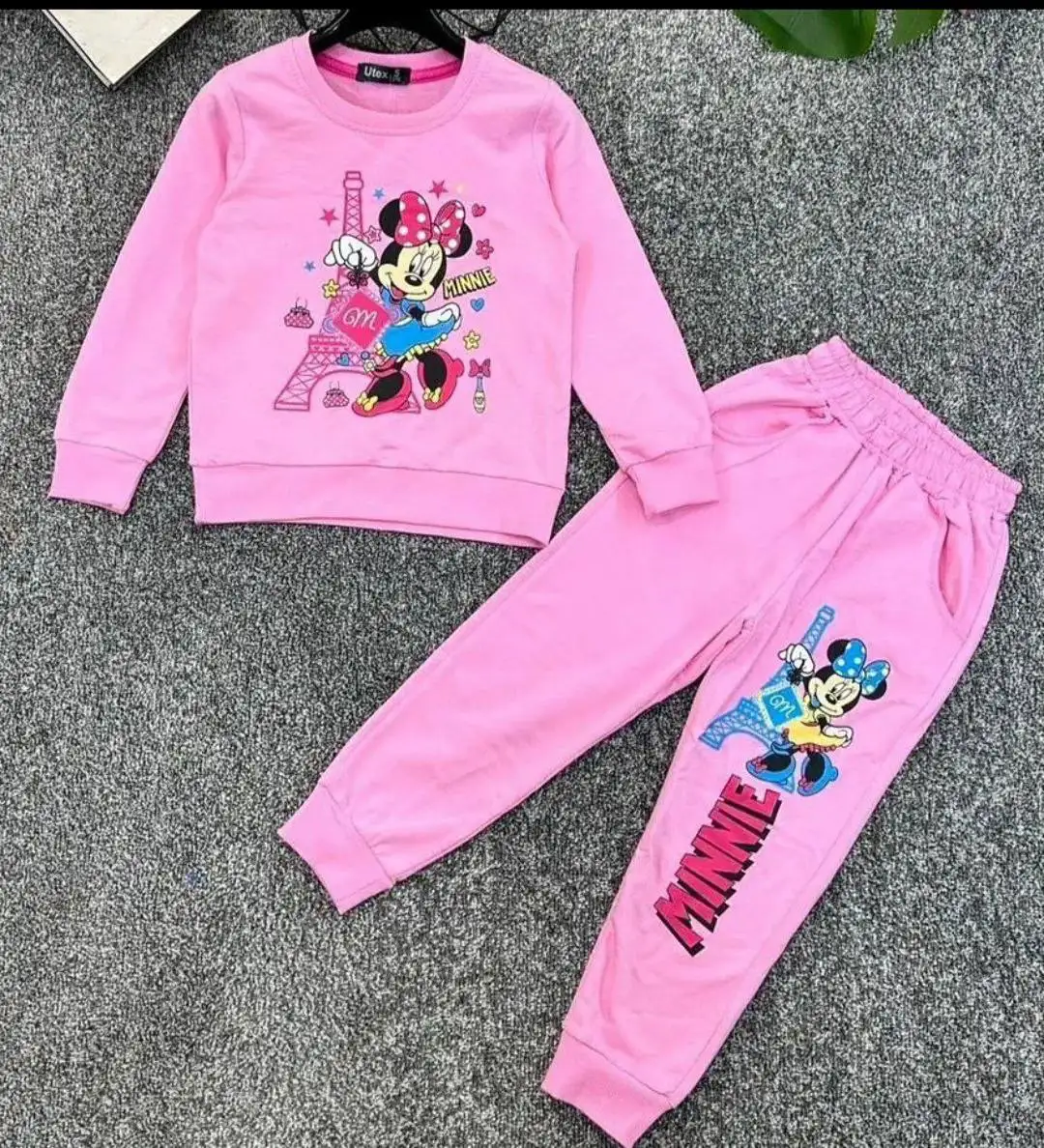 Товар размером 116-122 - Детская одежда (Одежда) в Казань