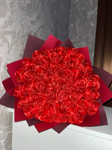 Букет из атласных роз, 39 штук - Холодильники в Казань