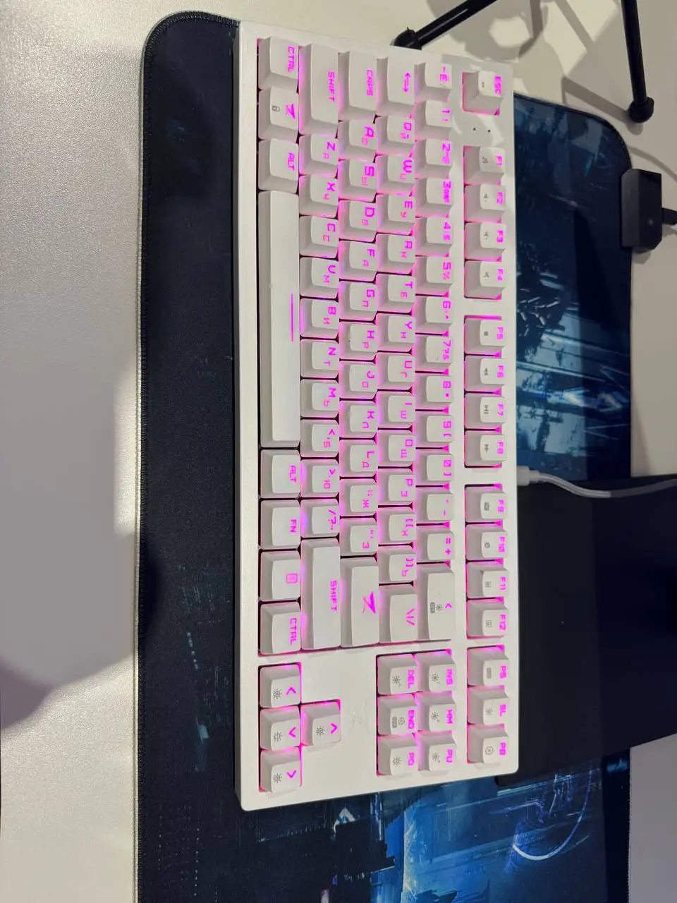 Продается игровой компьютер с комплектующими и периферией - Компьютерная техника (Электроника) в Казань