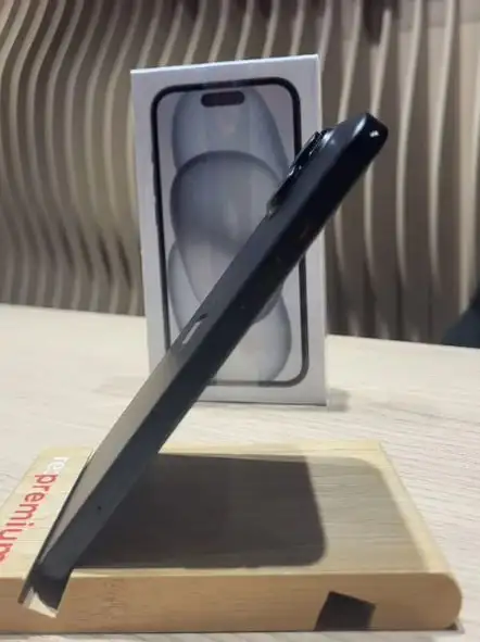 Продам iPhone 15 128 ГБ Черный - Смартфоны (Электроника) в Казань