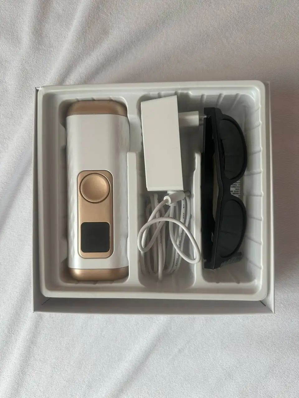 Фотоэпилятор для удаления волос новый - Эпиляторы (Красота и здоровье) в Казань