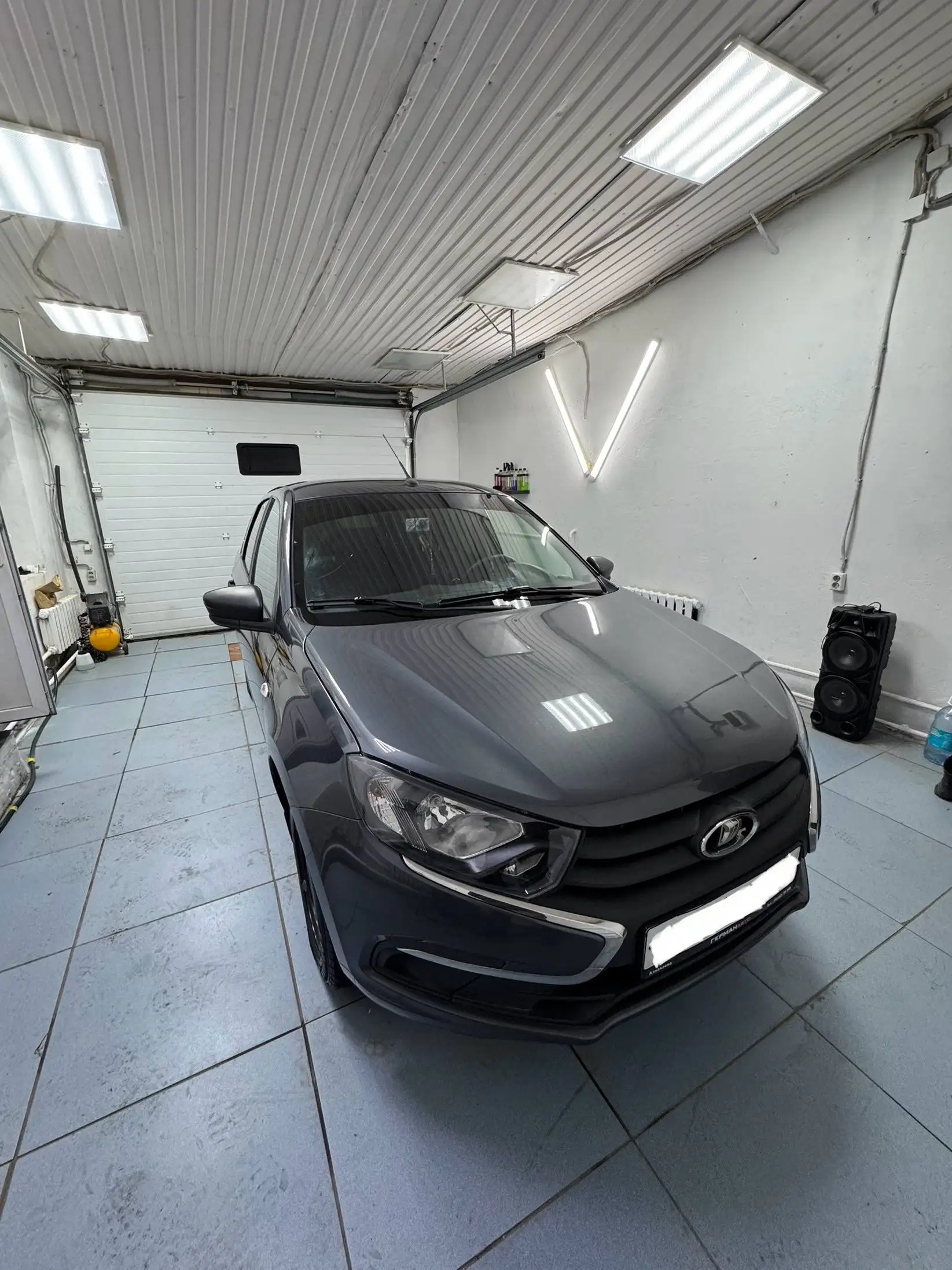 Продажа Лады Гранты лифтбек 2020 года в Казани - Легковые автомобили (Авто) в Казань