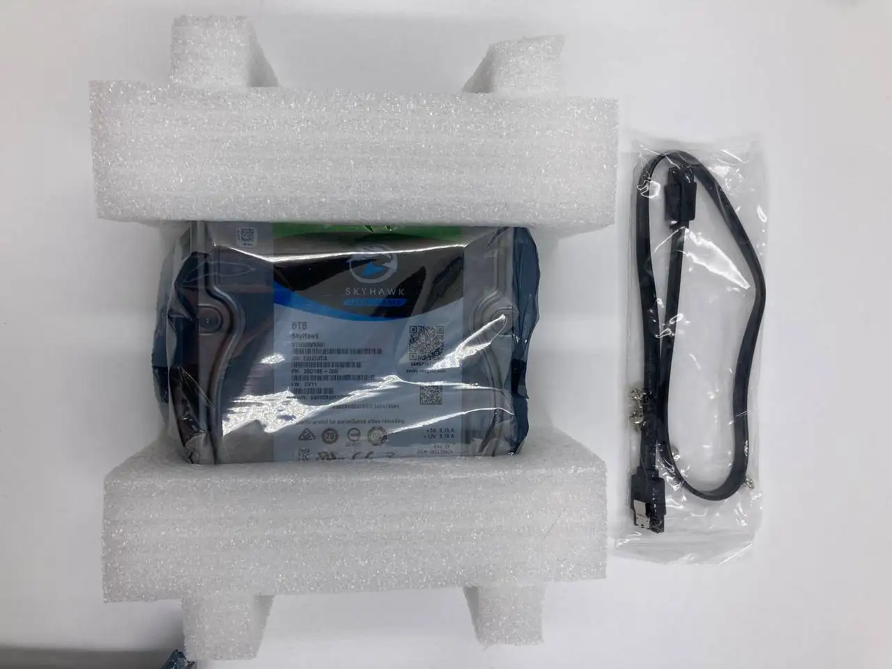 Новый жесткий диск - Компьютерные комплектующие (Электроника) в Казань