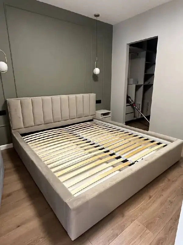 Продажа кровати с матрасом 160х200 - Мебель (Для дома и дачи) в Казань