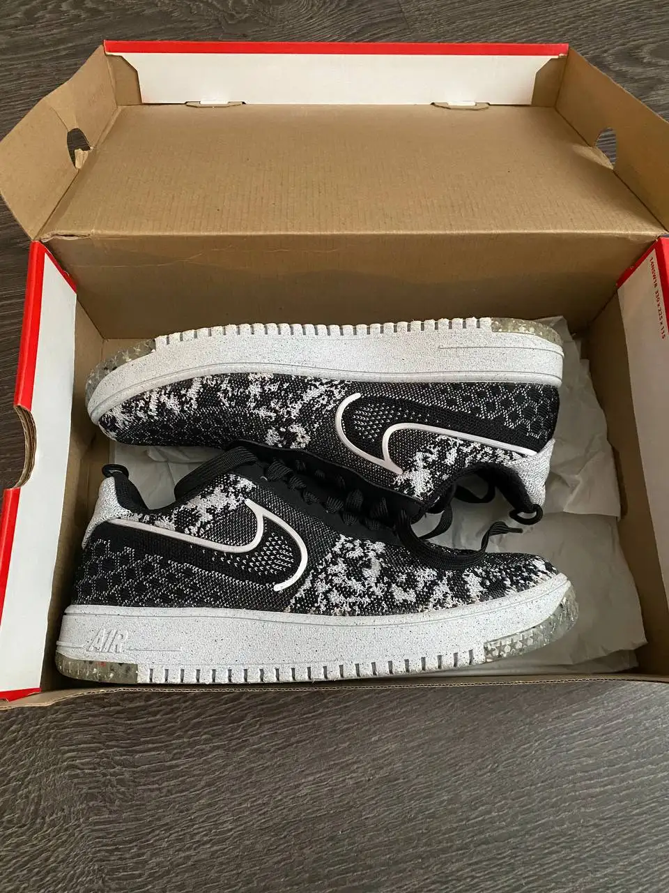 Продам кроссовки Nike Air Force Flyknit 41 размер - Обувь (Одежда) в Казань