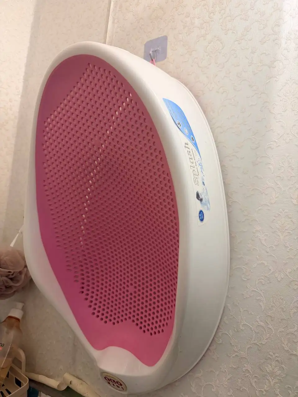 Продажа детских товаров: эргорюкзак, горка для купания, автолюлька - Товары для детей в Казань