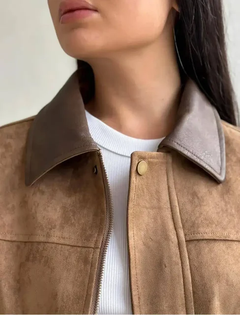 Продажа куртки размера М - Вечерние платья в Казань