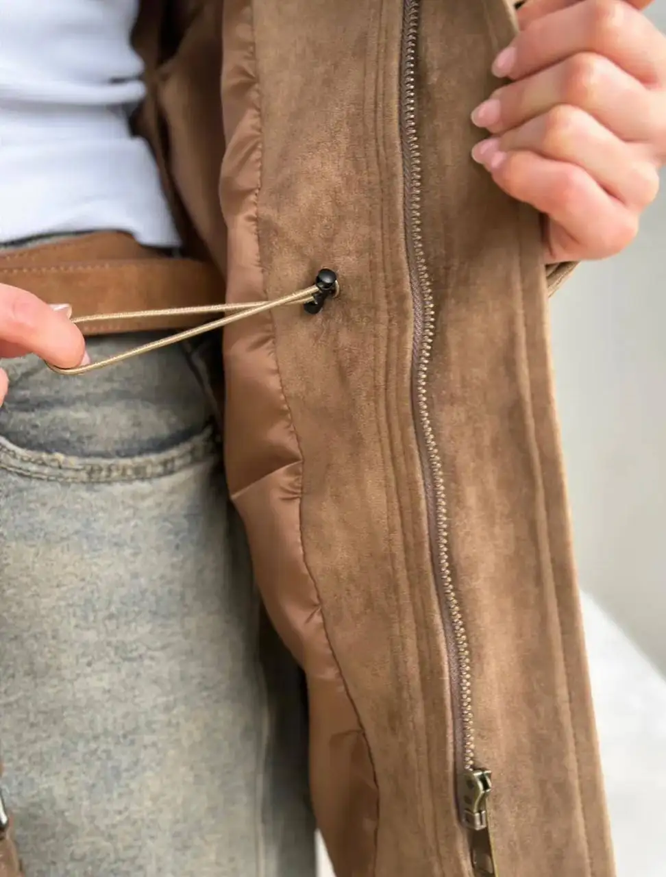 Продажа куртки размера М - Одежда в Казань