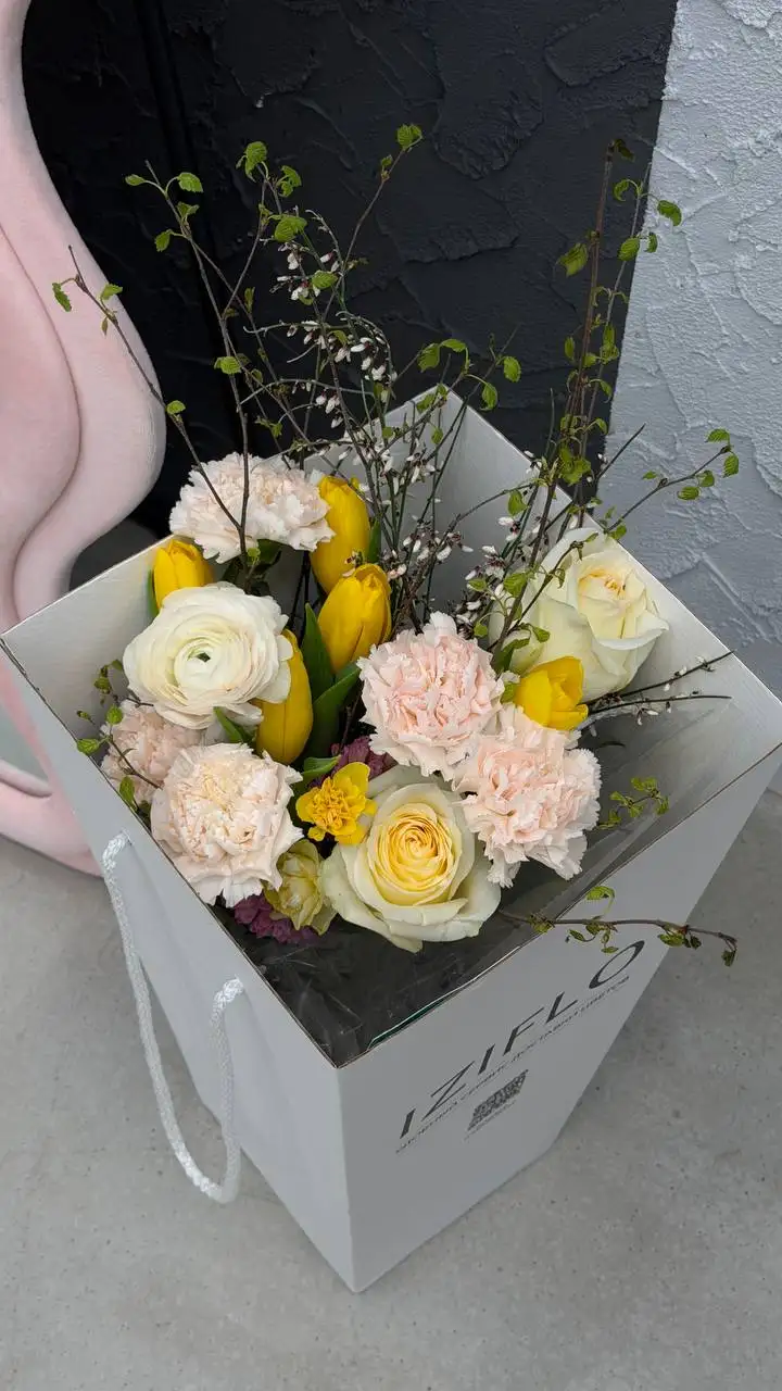 Продажа свежих букетов роз и весенних композиций - Цветы (Барахолка) в Казань