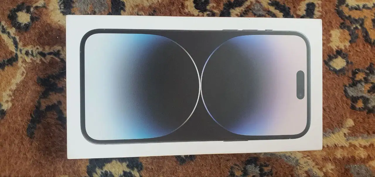 Смартфон из Кореи с защитным стеклом и чехлом - Смартфоны (Электроника) в Казань