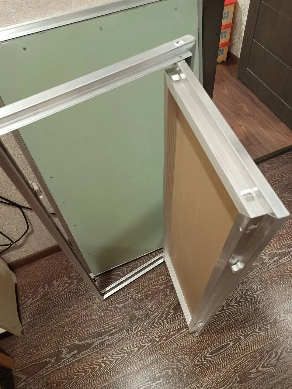 Люки скрытого монтажа под покраску 2шт. - Строительные материалы (Для дома и дачи) в Казань