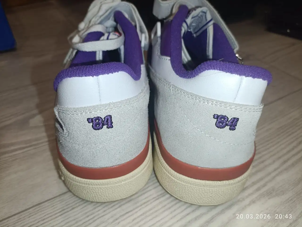 Продажа новых кроссовок ADIDAS размер 41 - Обувь (Одежда) в Казань