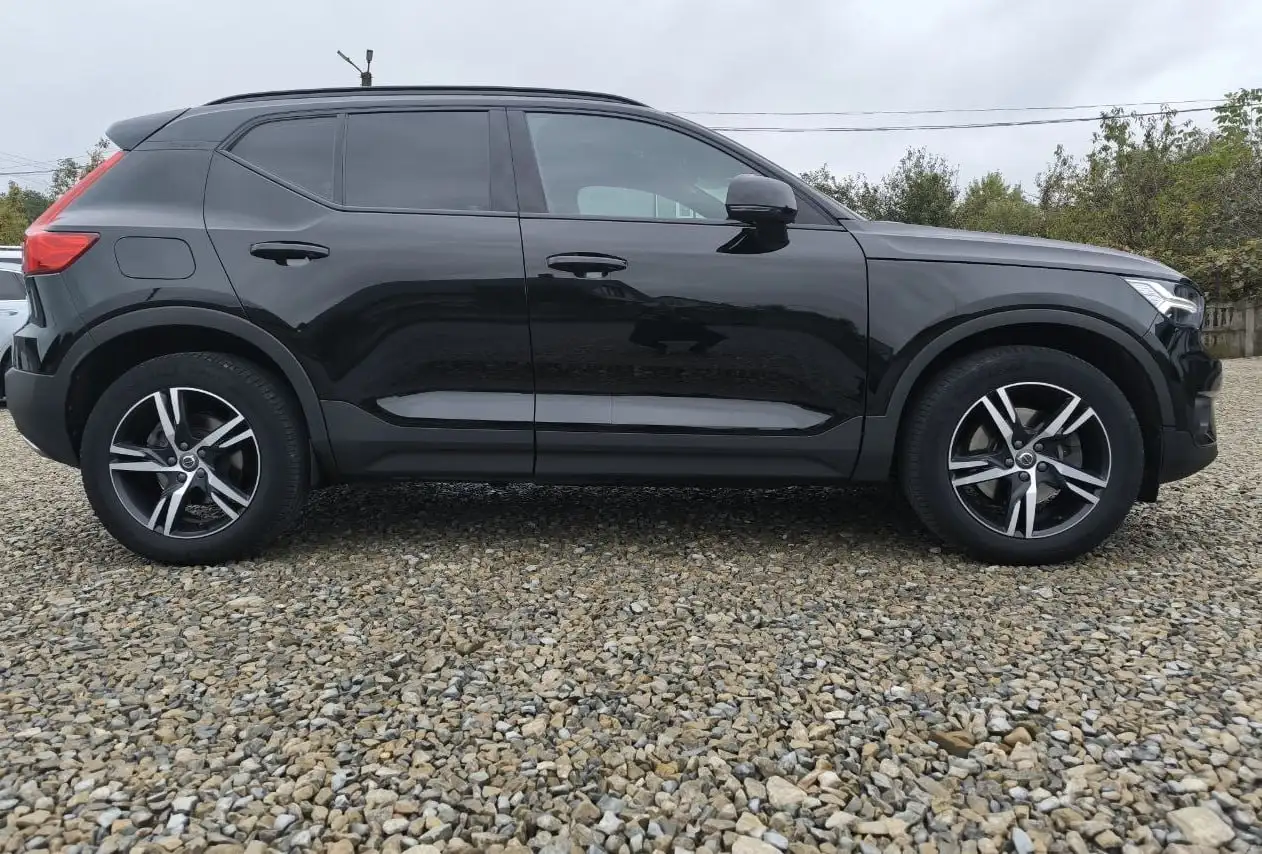Volvo XC40 2018 года в отличном состоянии - Внедорожники, кроссоверы (Авто) в Казань