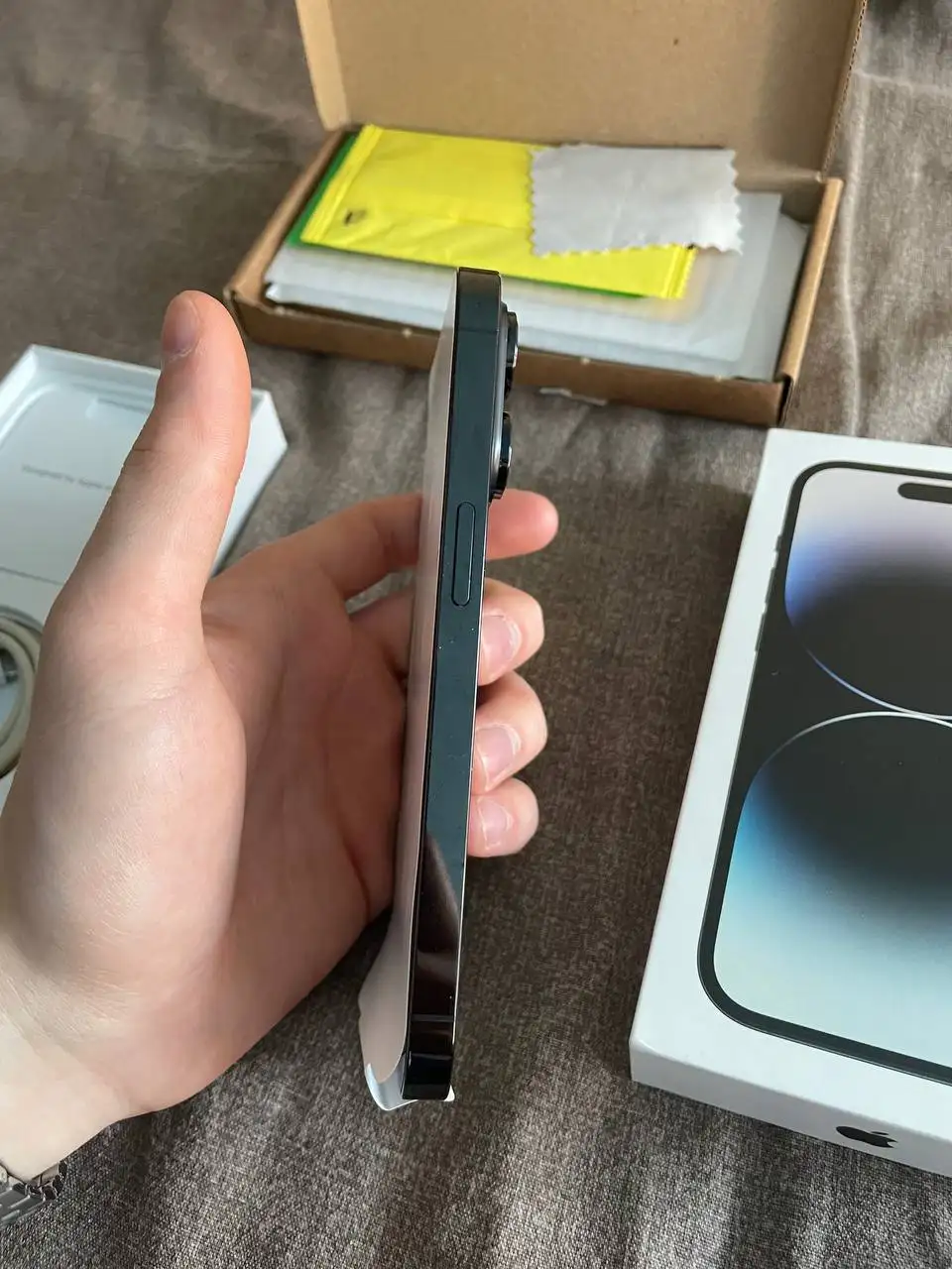 Продам iPhone 14 Pro 256 ГБ черный - Смартфоны (Электроника) в Казань