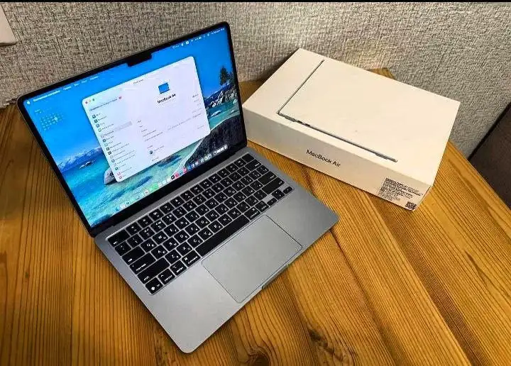 Продам MacBook Air 13 M4 256GB - Ноутбуки (Электроника) в Казань
