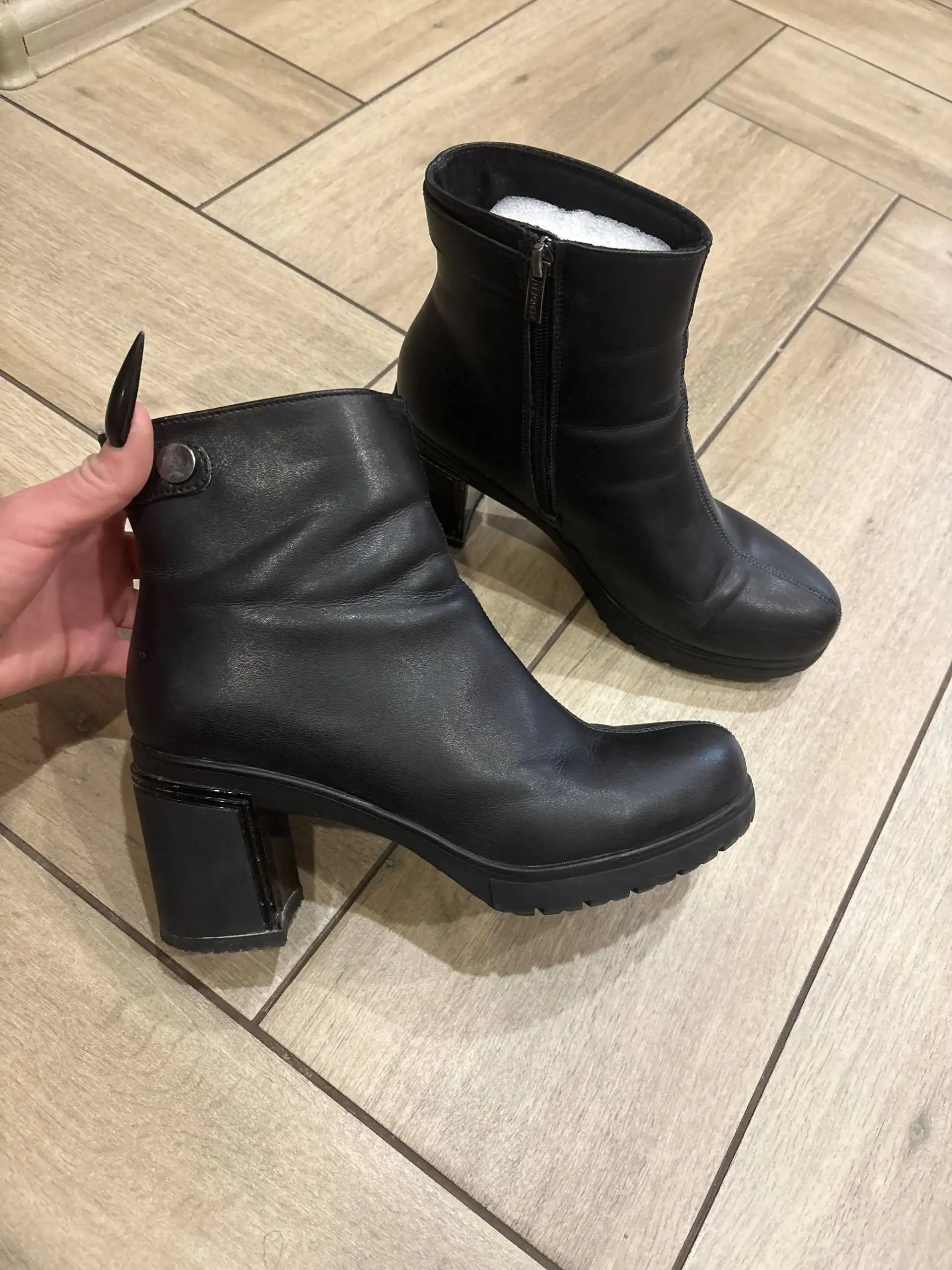 Продажа 39 размеров одежды на весну - Женская одежда (Одежда) в Казань