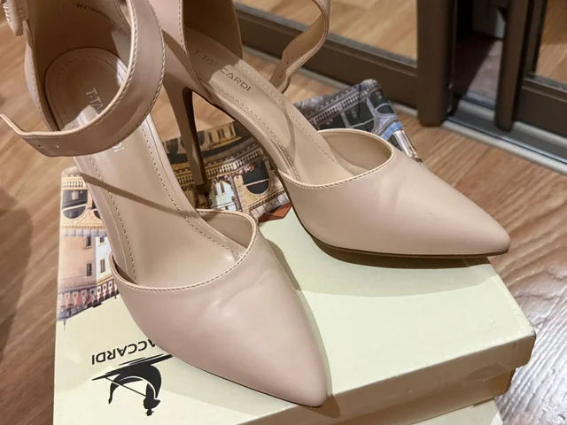 Продажа обуви - частное объявление в Казань