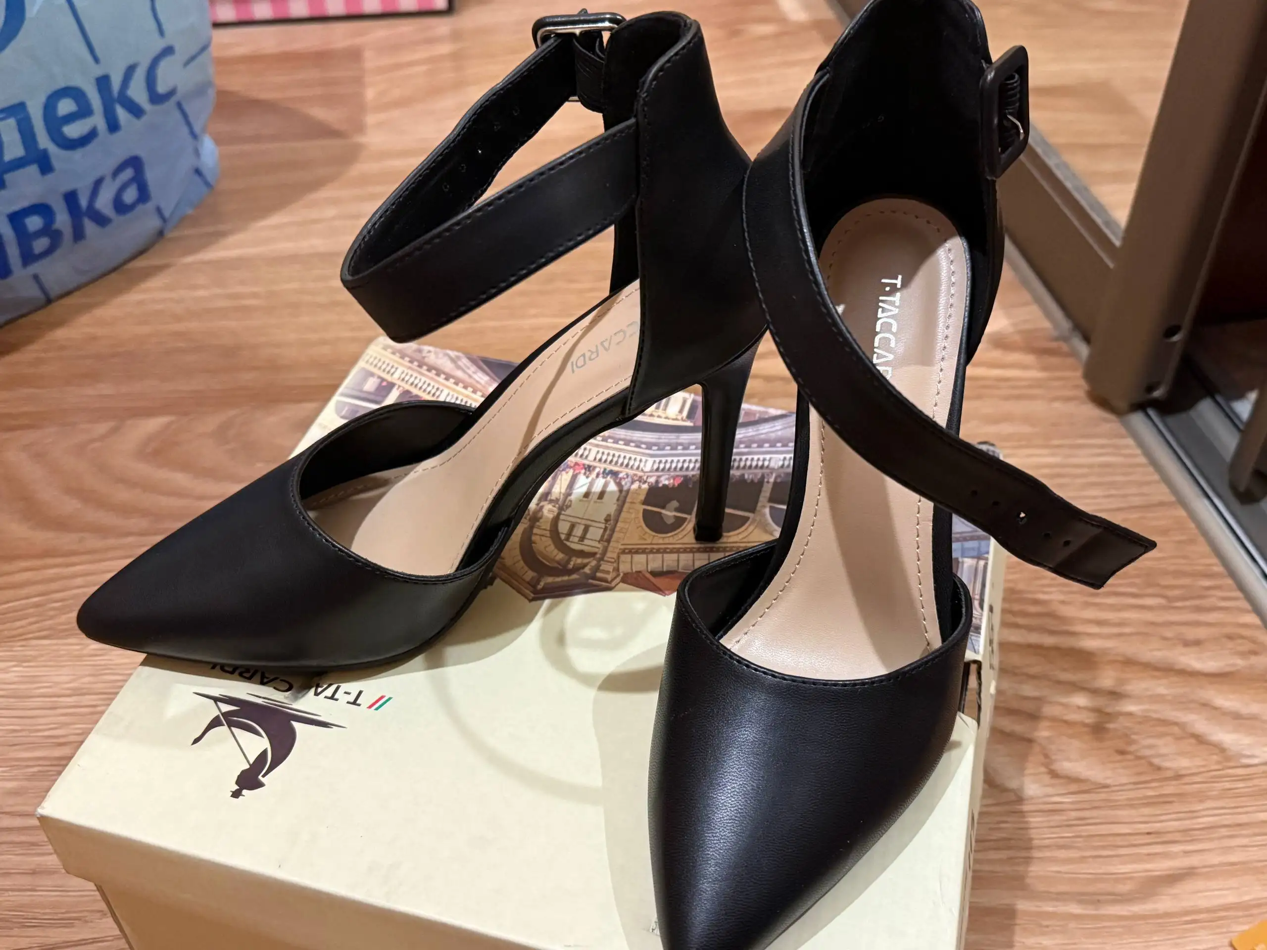 Продажа обуви - Обувь (Одежда) в Казань