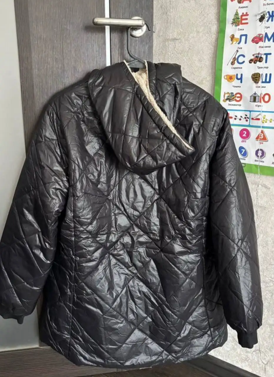 Куртка новая - Верхняя одежда (Одежда) в Казань