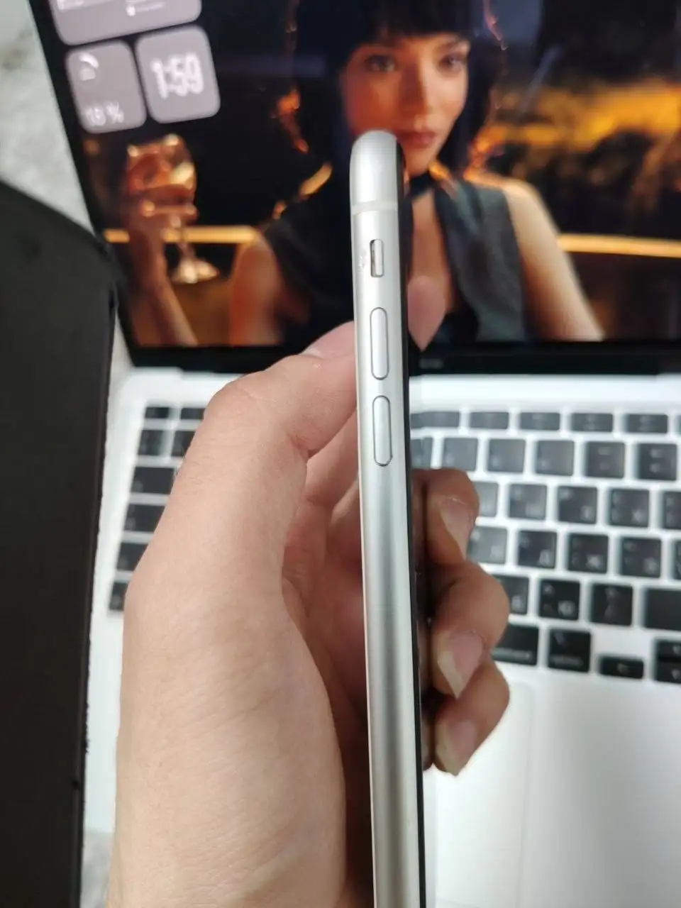 Продажа iPhone 11 128 ГБ с заменённой батареей - Смартфоны (Электроника) в Казань