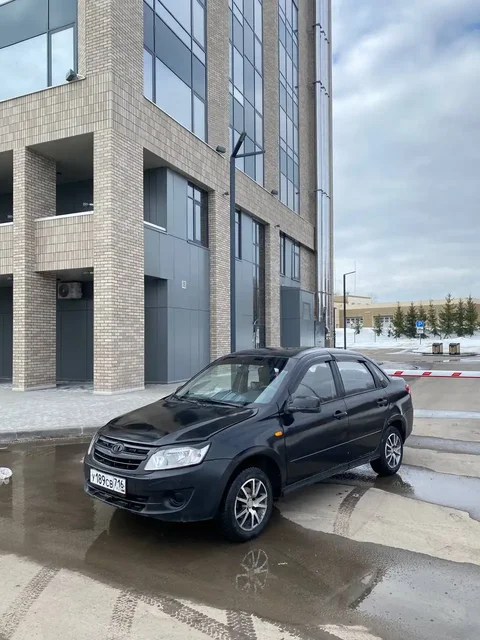 Продам Лада Гранта 2012 года - Подержанные автомобили в Казань