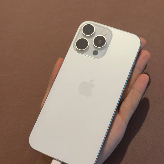 Айфон 16 про Макс 256гб - Проекторы в Казань