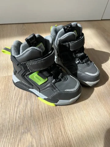 Ботинки демисезонные размер 27 - Футболки/поло в Казань