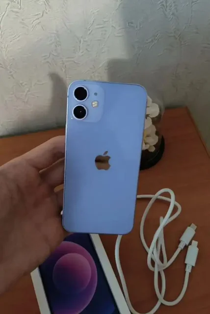 iPhone 12 mini 128 gb фиолетовый с дефектами - Проекторы в Казань