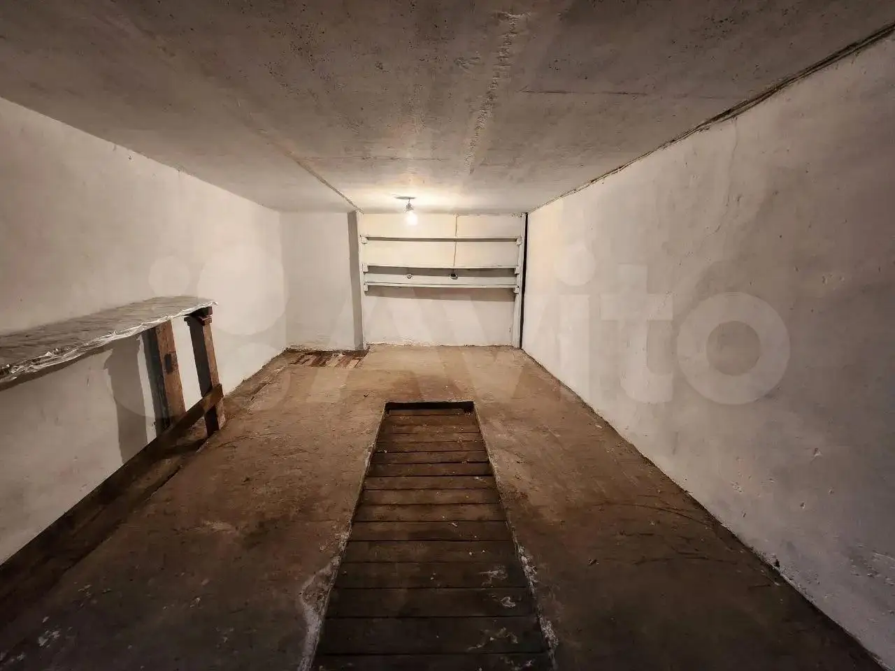 Продаётся кирпичный гараж в Казани на ул. Николая Ершова - Гараж (Недвижимость) в Казань