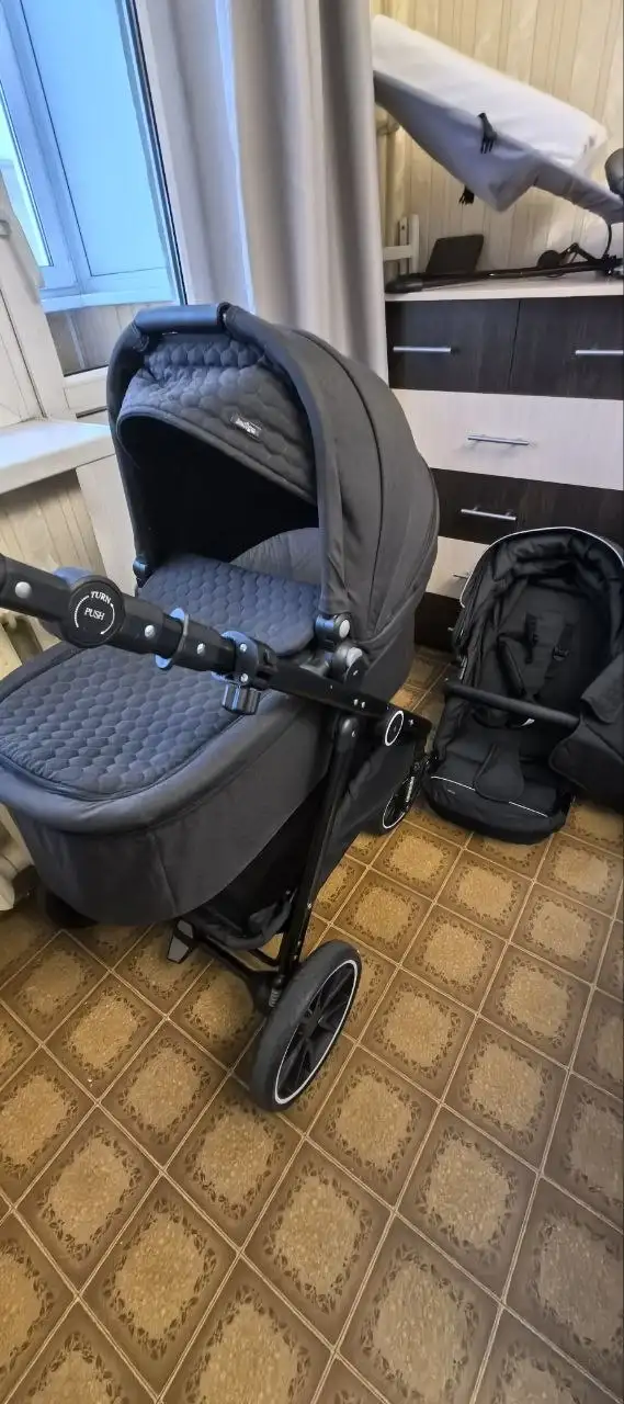 Продам коляску 2 в 1 в отличном состоянии - Коляски (Товары для детей) в Казань