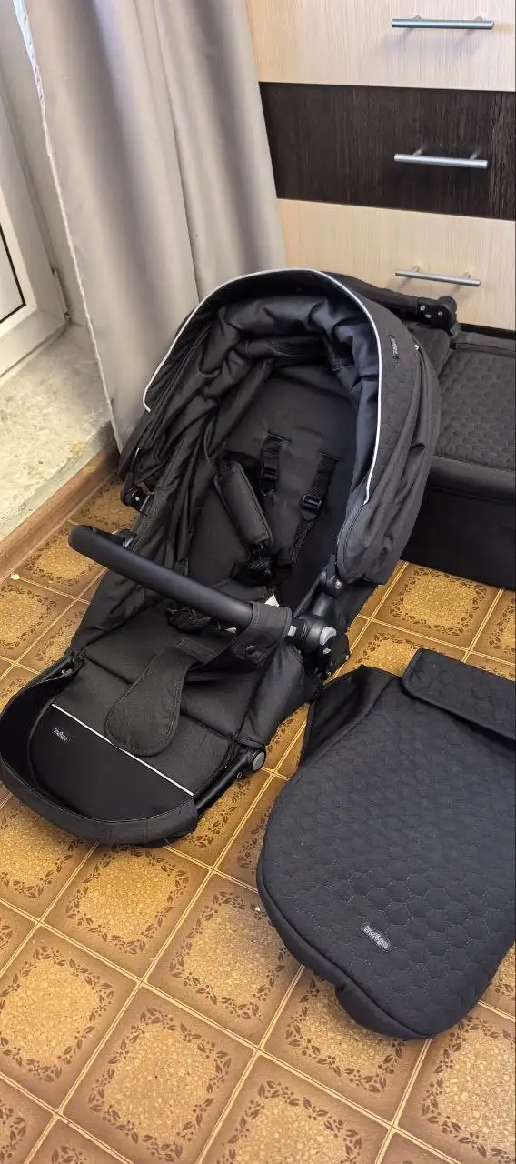 Продам коляску 2 в 1 в отличном состоянии - Коляски (Товары для детей) в Казань