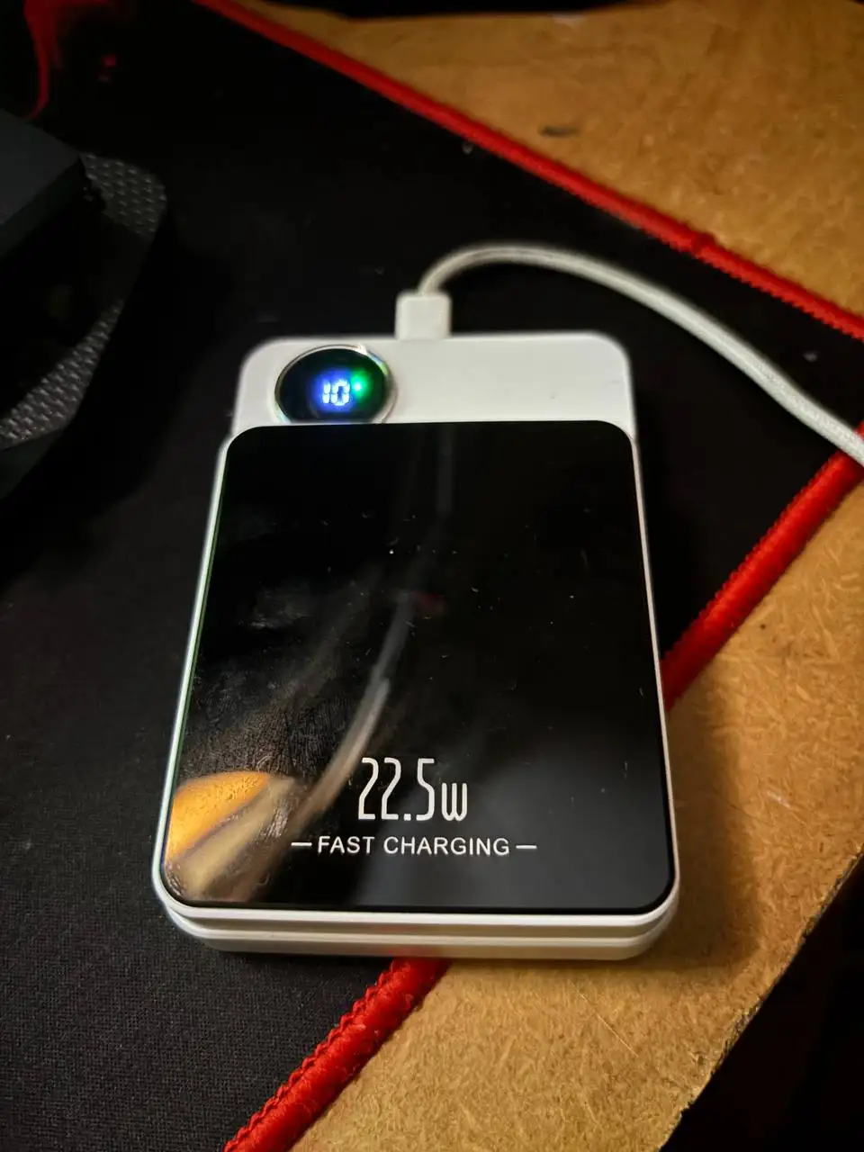 Продам повербанк на 10000mAh - Аксессуары (Электроника) в Казань