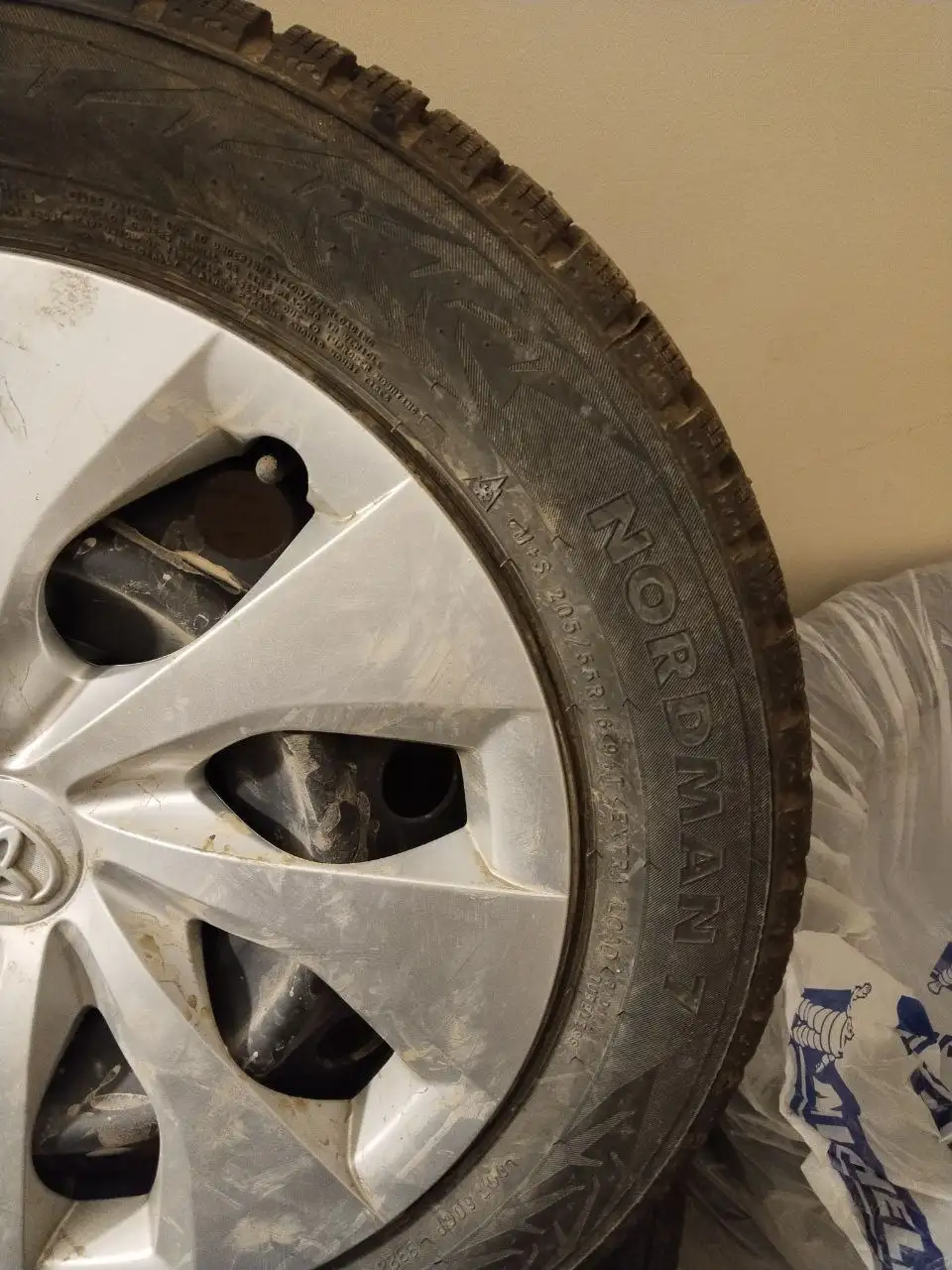 Продажа зимних шин Р16 - Шины и диски (Авто) в Казань