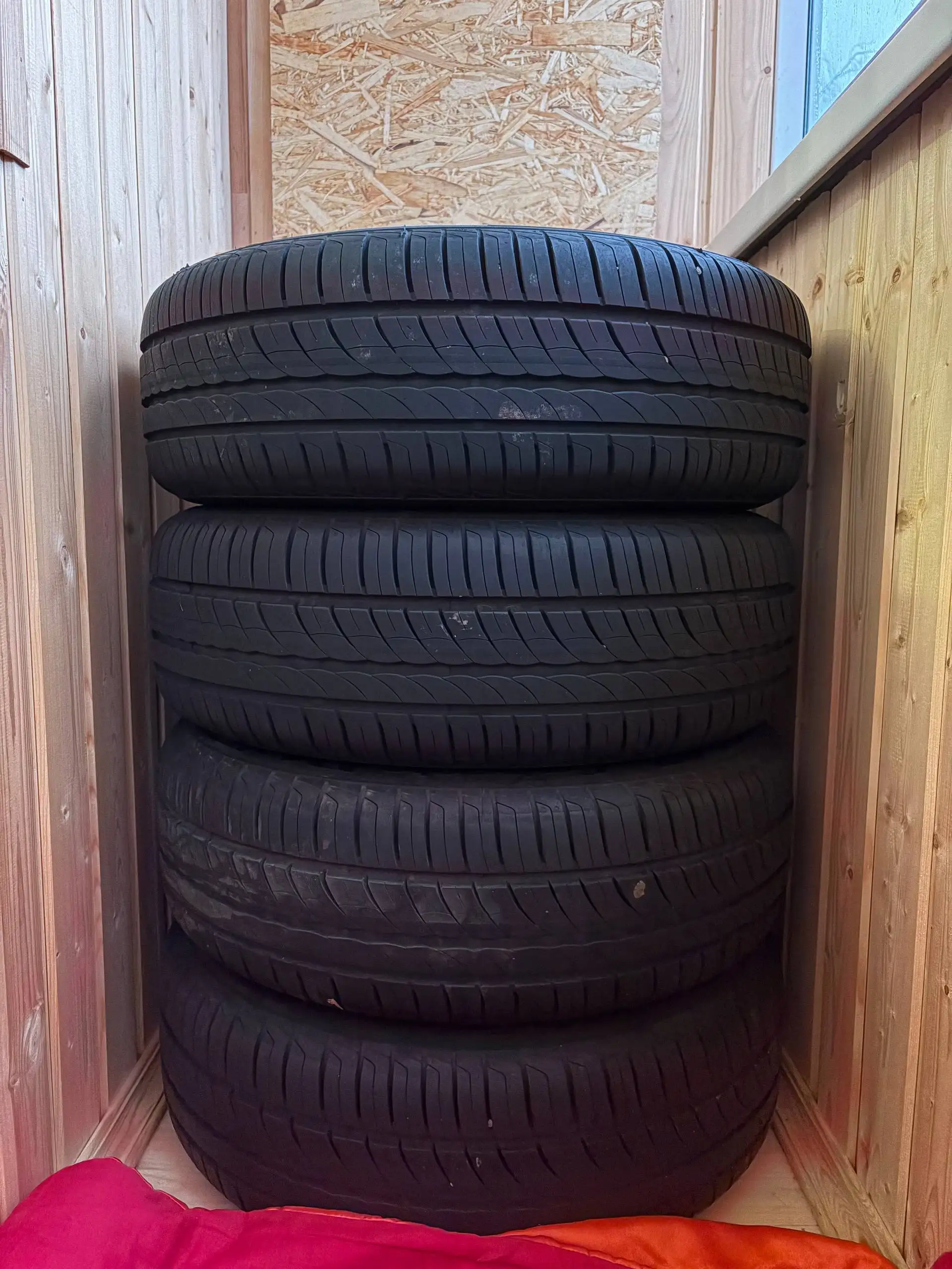 Продам летнюю резину Pirelli R15 - Шины (Запчасти) в Казань