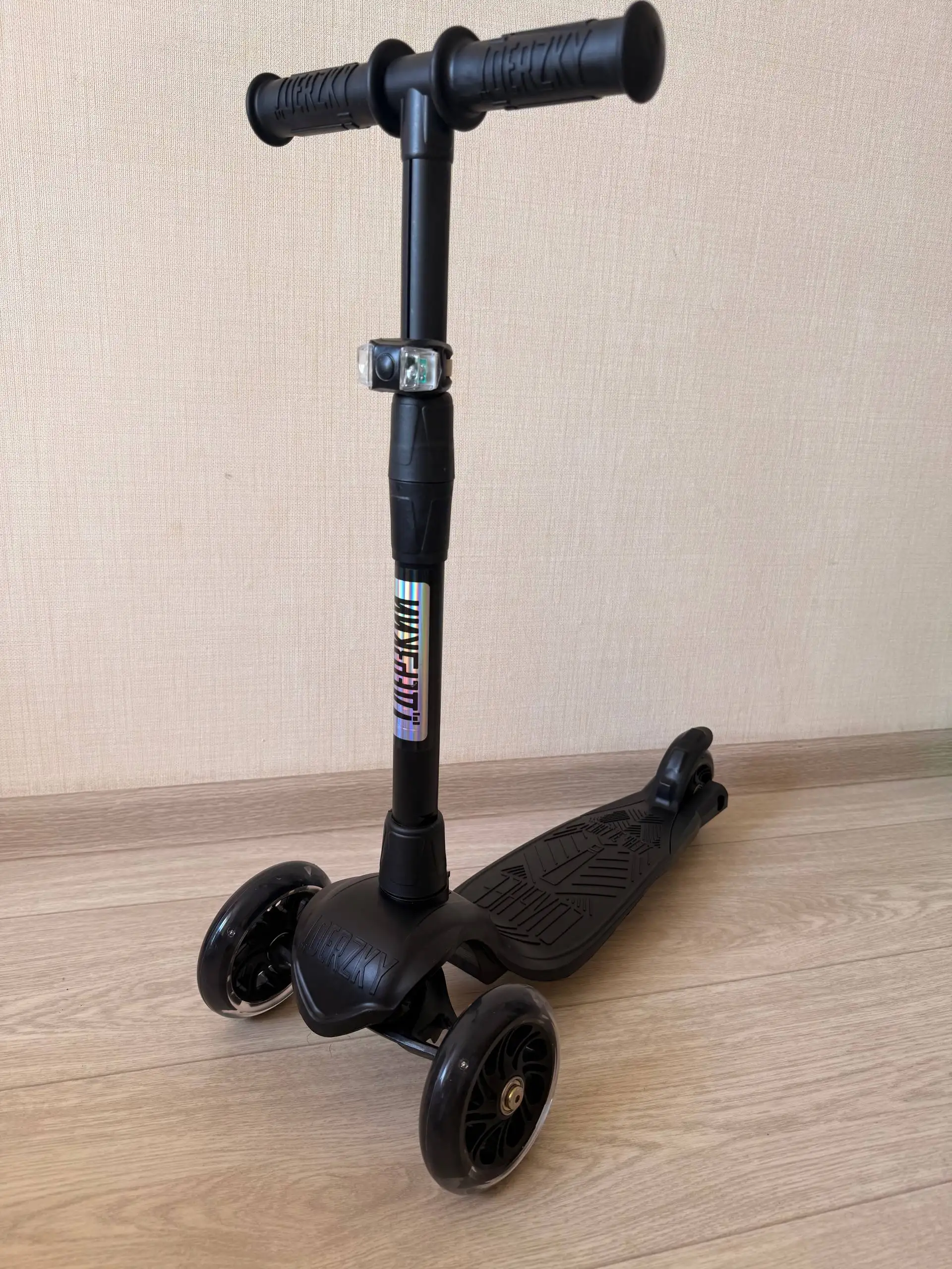 Продам самокат Дерзкий стайл - Самокаты (Хобби и отдых) в Казань