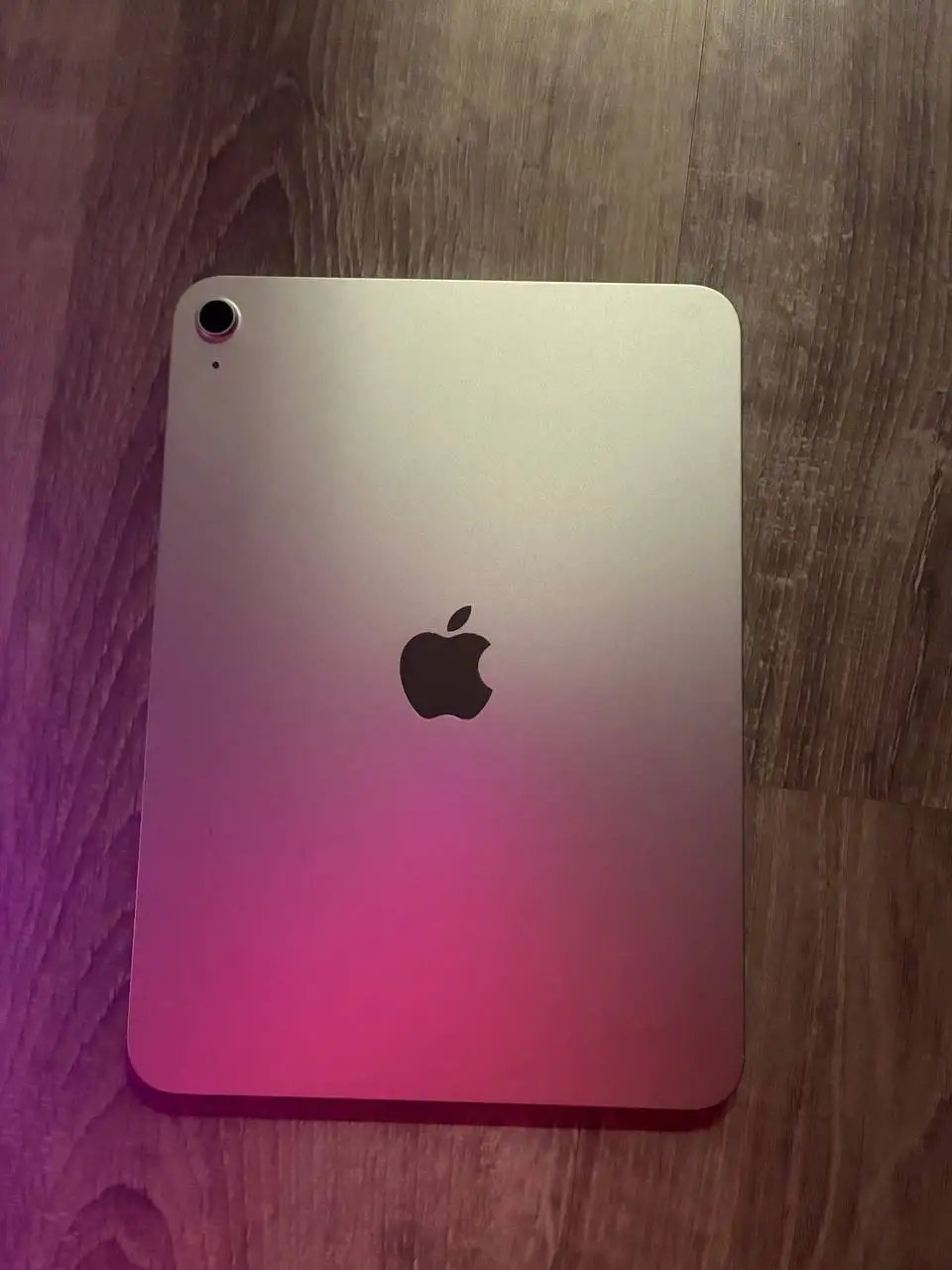 iPad 11 (2025) в идеальном состоянии с аксессуарами - Планшеты (Электроника) в Казань