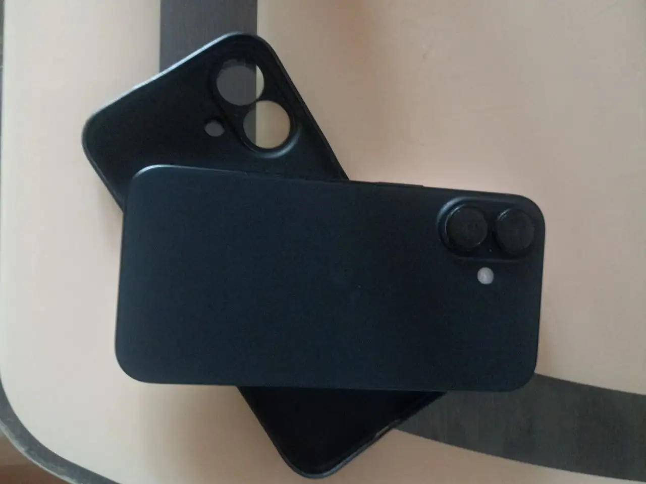 Iphone 16 black 128 gb 98akb - Смартфоны (Электроника) в Казань