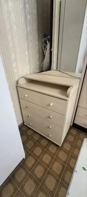 Пеленальный комод в хорошем состоянии - Люльки/Кроватки в Казань