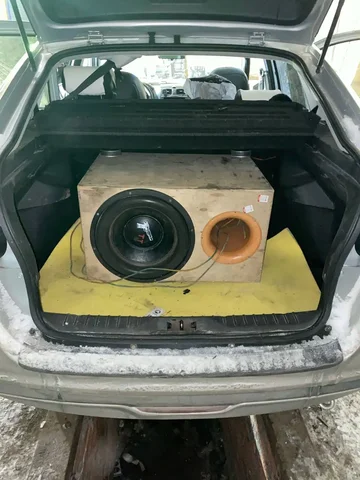 Продам монитор - Игровые аксессуары в Казань