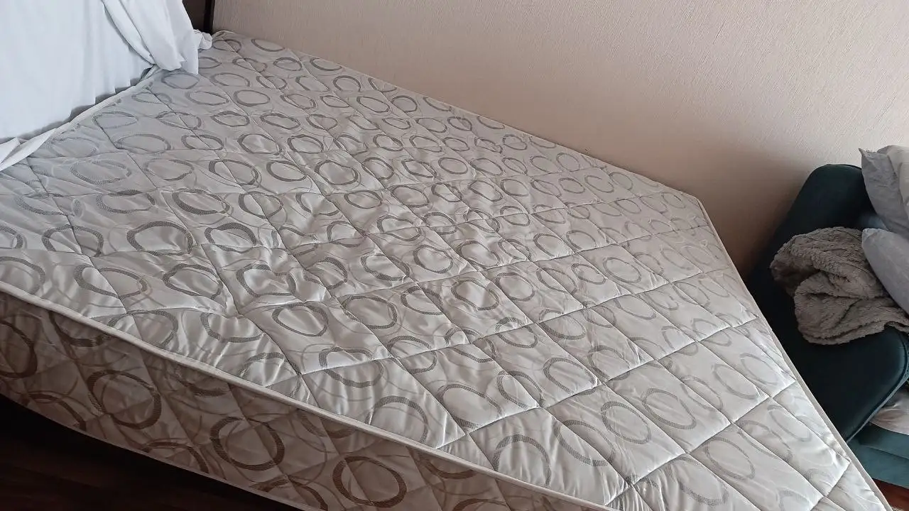 Матрас новый ошиблись с размером 8,5 - Для дома и дачи в Казань