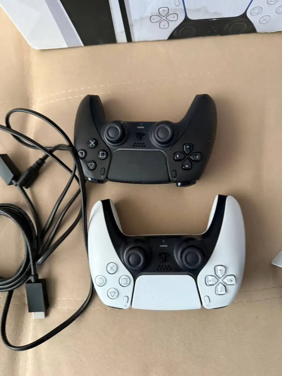 Продам PlayStation 5 с двумя геймпадами и памятью 825 ГБ - Игровые консоли (Электроника) в Казань