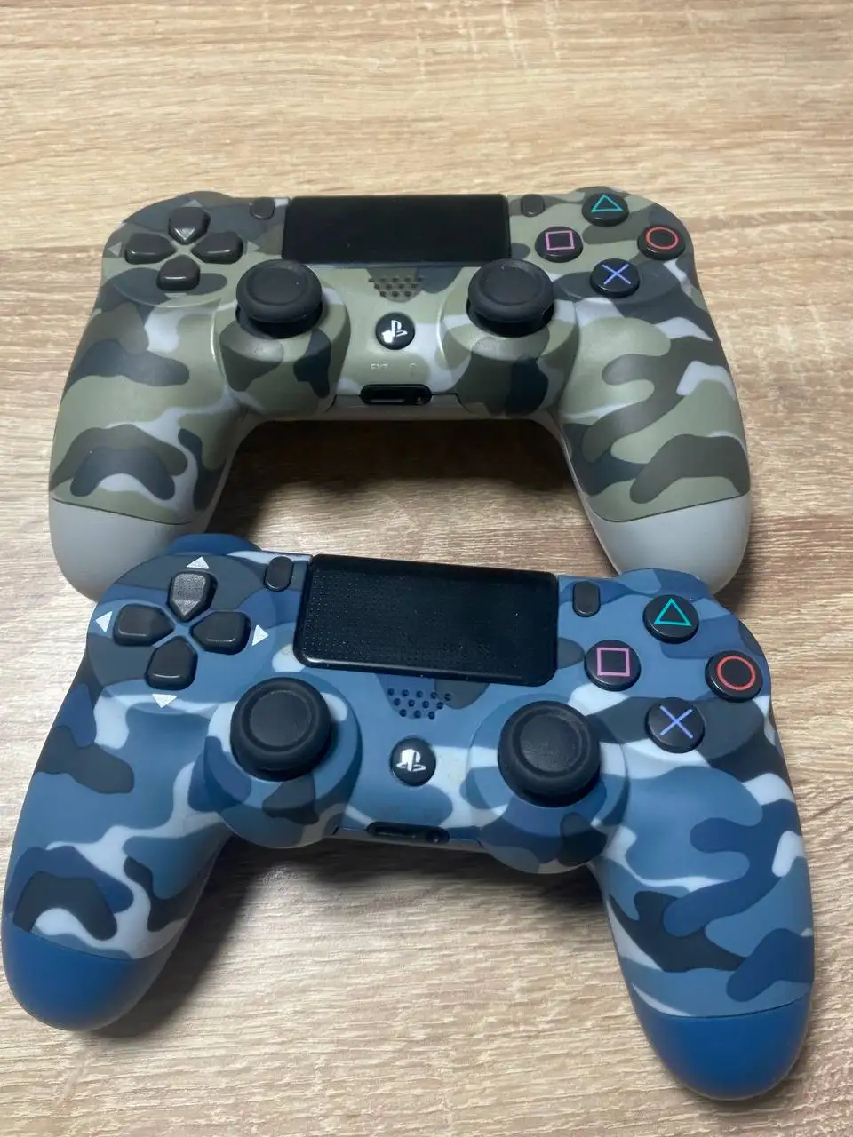 Продажа геймпадов DualShock 4 - Игровые аксессуары (Электроника) в Казань